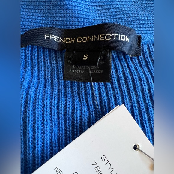 NEW $118 French Connection Caballo Floral Lace Bell-Sleeve Blue S Sweater V Neck - Picture 6 of 12